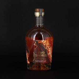 Two Shores - Oloroso Sherry Cask - Irish Whisky Finish - Premium Golden Rum